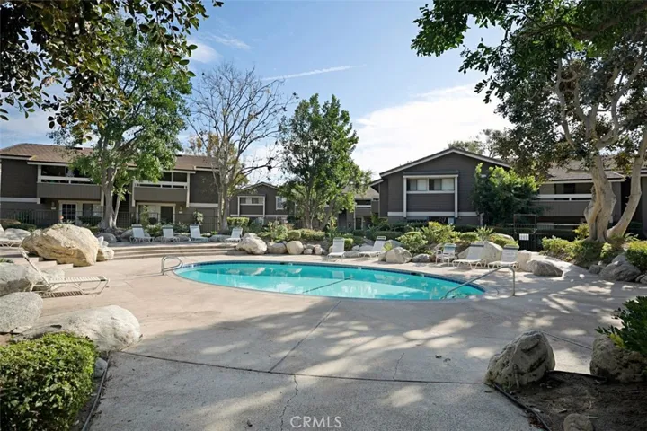 51 Streamwood, Irvine, California 92620