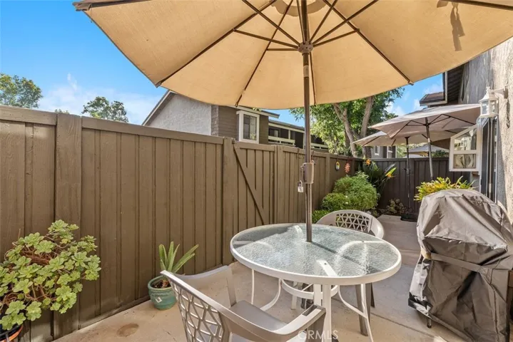 51 Streamwood, Irvine, California 92620