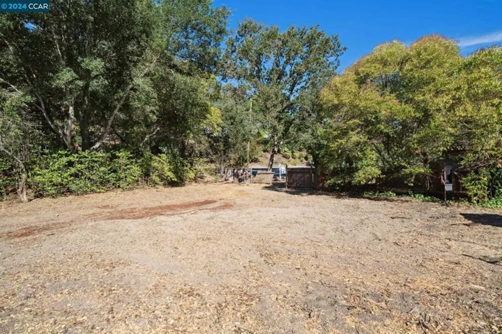 3981 S Peardale Dr, Lafayette, California 94549