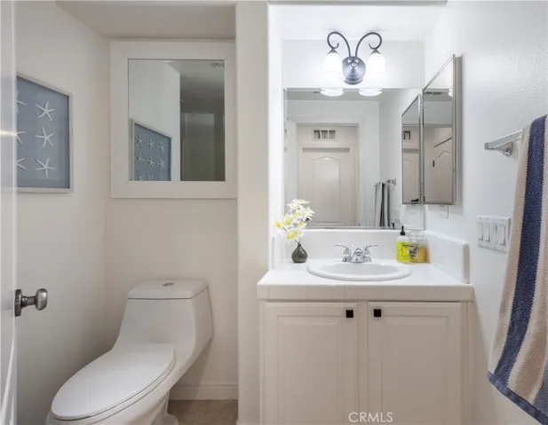 34 Bower Lane, Ladera Ranch, California 92694