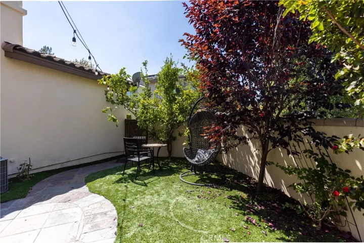 34 Bower Lane, Ladera Ranch, California 92694