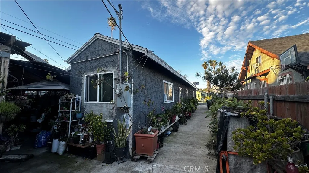 244 - 246 W 66th Street, Los Angeles, California 90003 home-pic-25