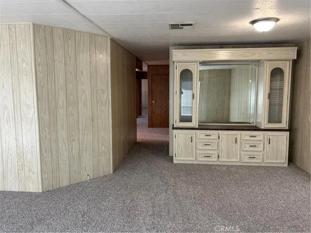 668 Seville Drive, Hemet, California 92543