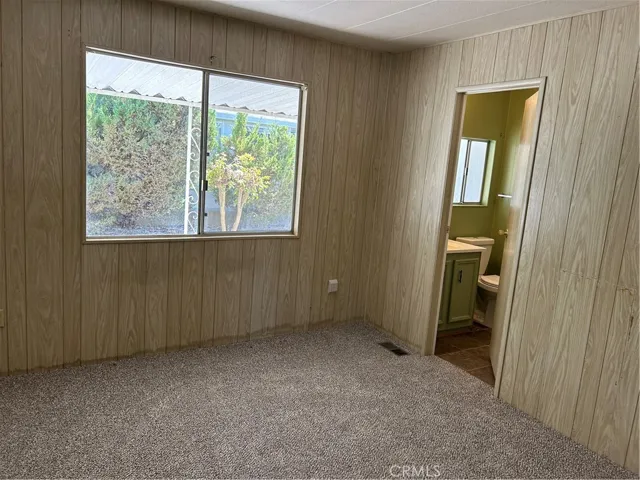668 Seville Drive, Hemet, California 92543