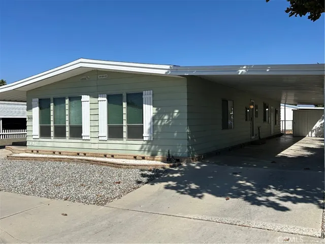 668 Seville Drive, Hemet, California 92543