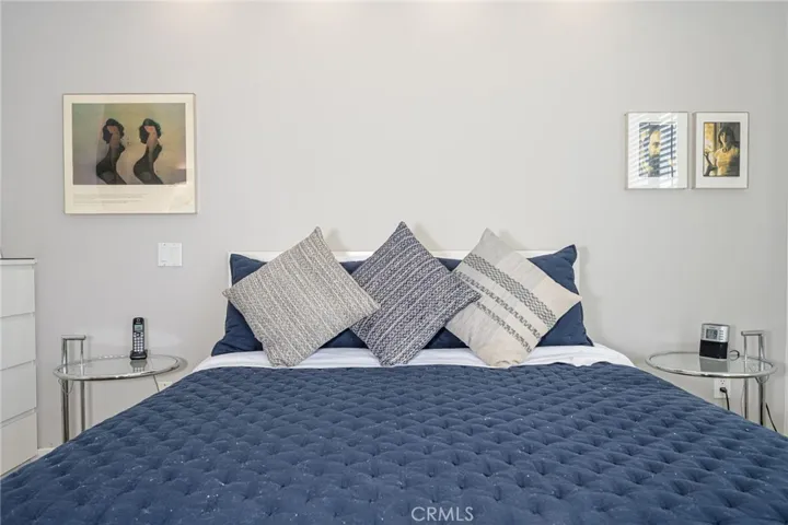 2233 Martin 318, Irvine, California 92612
