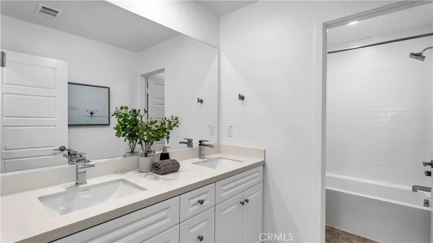 Secondary Bath
