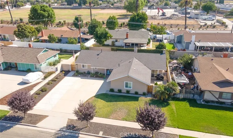 964 W Rancho Road, Corona, California 92882