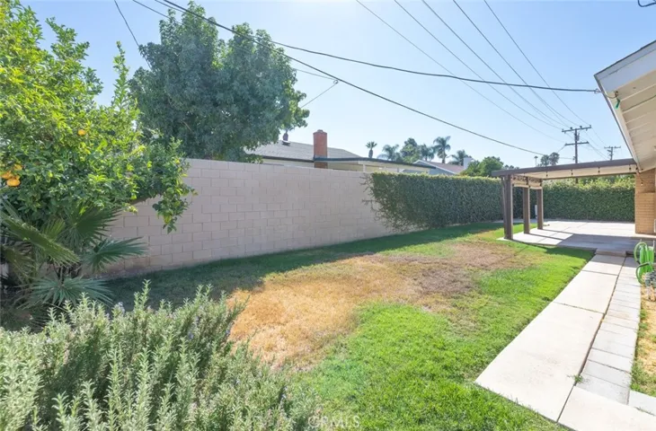 964 W Rancho Road, Corona, California 92882