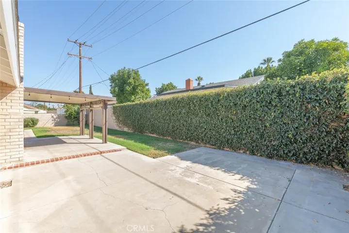 964 W Rancho Road, Corona, California 92882