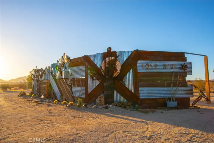 63434 Broadway Street U1-2, Joshua Tree, California 92252
