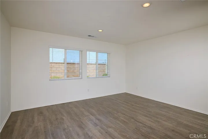 1231 Memorial Avenue, Hemet, California 92543