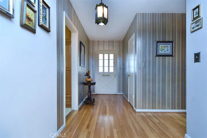 6832 Cantaloupe Avenue, Van Nuys, California 91405