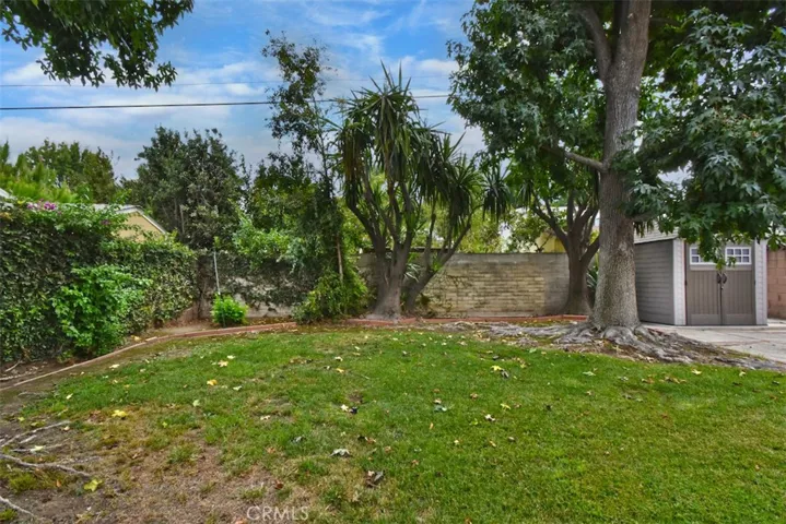 6832 Cantaloupe Avenue, Van Nuys, California 91405