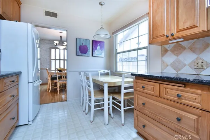 6832 Cantaloupe Avenue, Van Nuys, California 91405