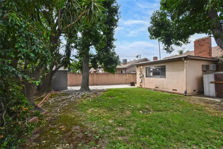 6832 Cantaloupe Avenue, Van Nuys, California 91405