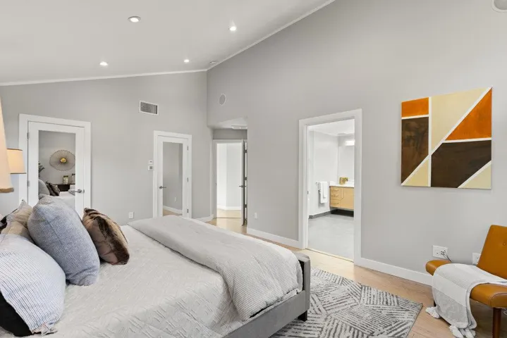 110 El Caminito Avenue, Campbell, California 95008
