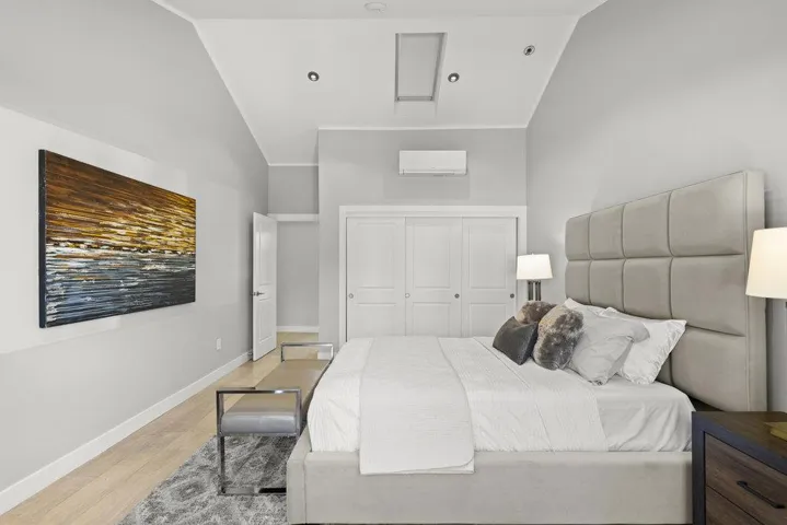 110 El Caminito Avenue, Campbell, California 95008