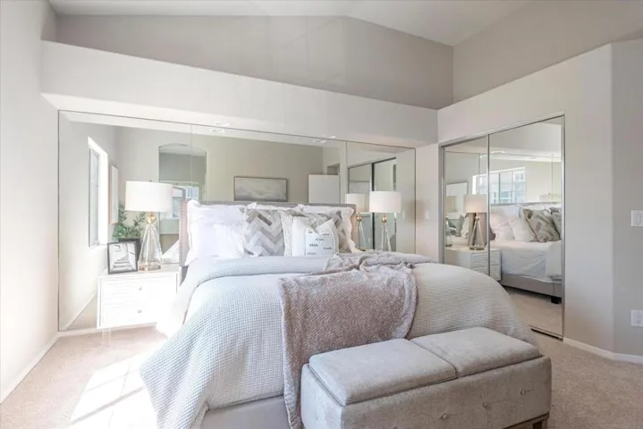 534 Shoal Circle, None, California 94065