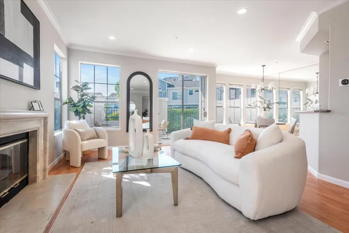 534 Shoal Circle, None, California 94065