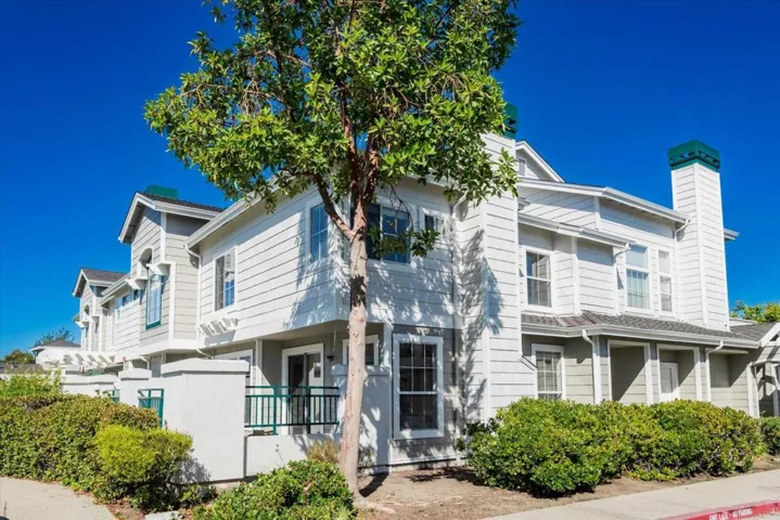 534 Shoal Circle, None, California 94065