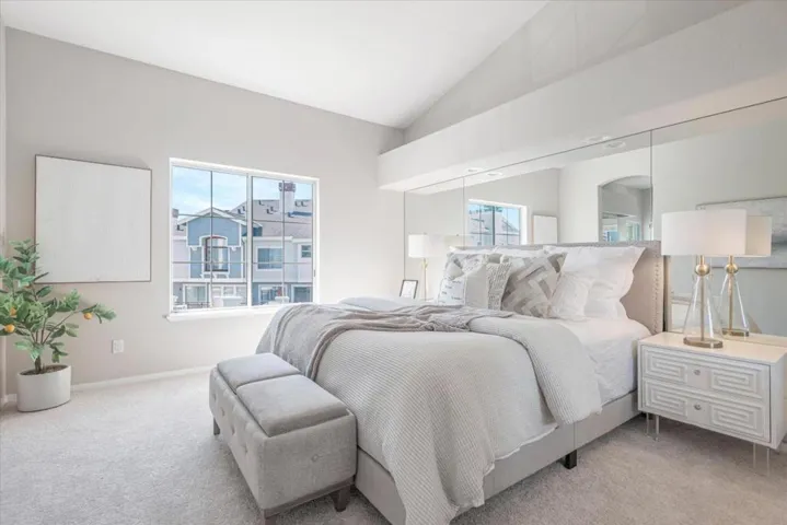 534 Shoal Circle, None, California 94065