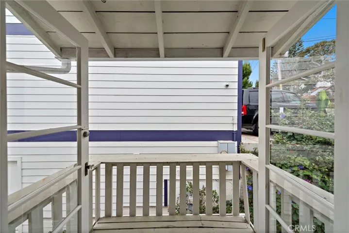 31907 Crestwood Place, Laguna Beach, California 92651
