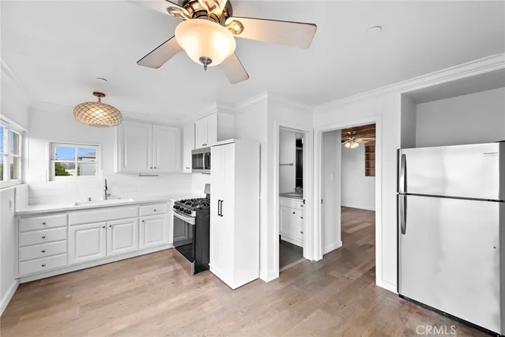 31907 Crestwood Place, Laguna Beach, California 92651