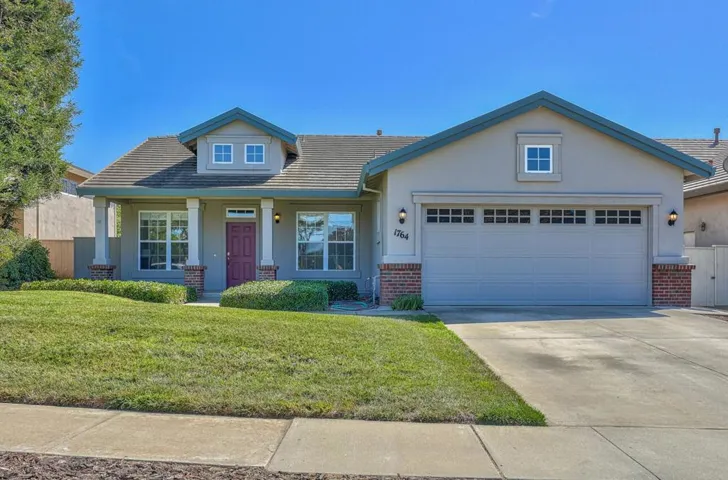 1764 Windsor Street, Salinas, California 93906