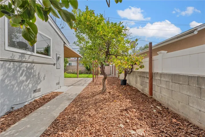 10928 Baird Avenue, Porter Ranch, California 91326