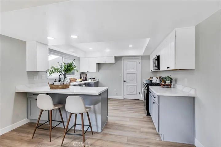 10928 Baird Avenue, Porter Ranch, California 91326