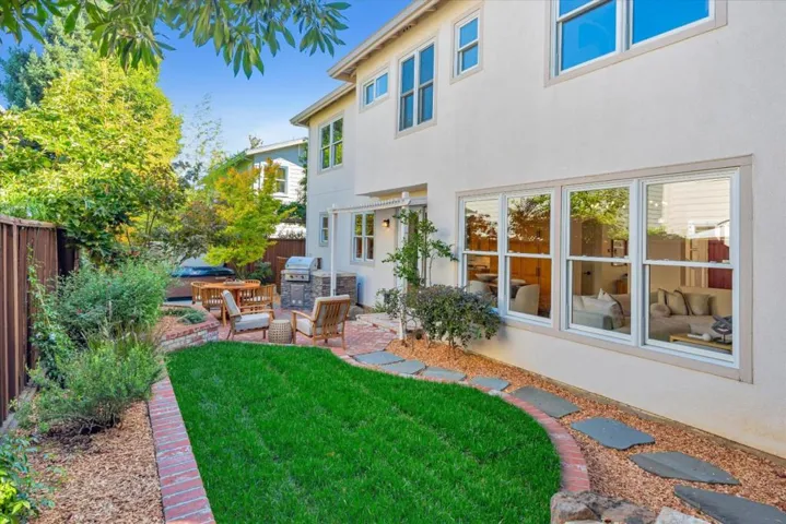 536 Hopkins Street, Menlo Park, California 94025