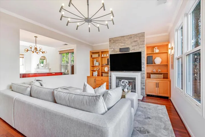 536 Hopkins Street, Menlo Park, California 94025