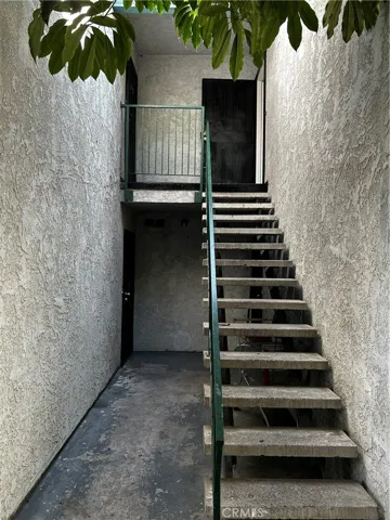 Stair to the front entrance