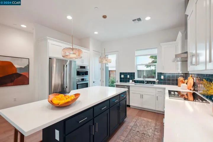 77 Riverbend Lane, Petaluma, California 94952