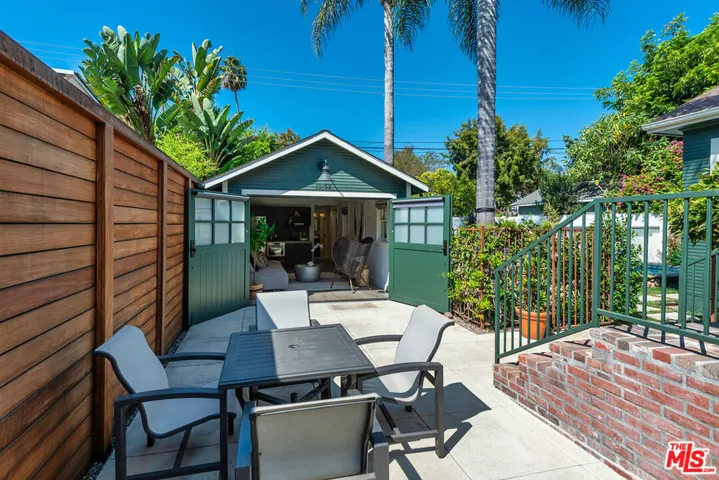 1315 N Genesee Avenue, Los Angeles, California 90046