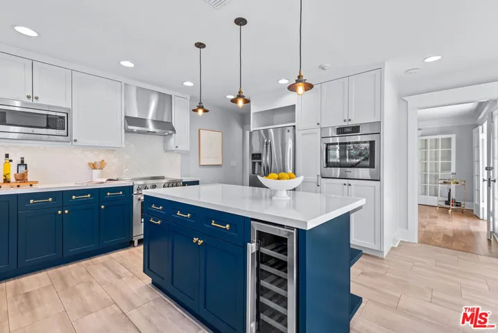 1315 N Genesee Avenue, Los Angeles, California 90046