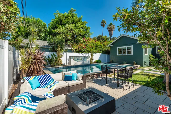 1315 N Genesee Avenue, Los Angeles, California 90046