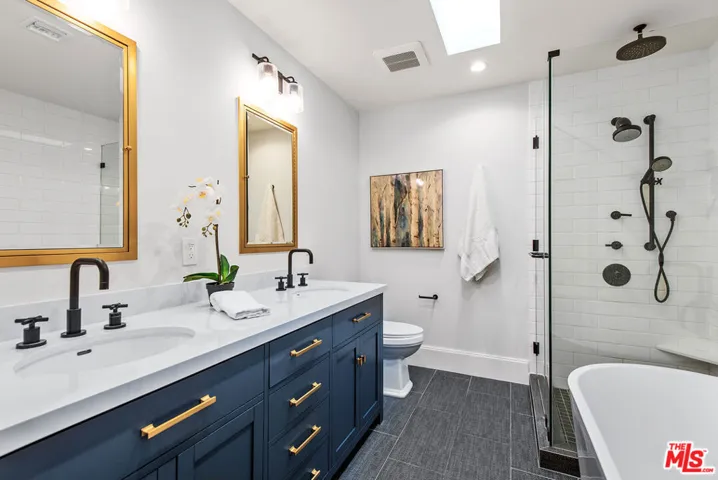 1315 N Genesee Avenue, Los Angeles, California 90046