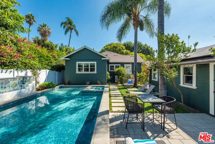 1315 N Genesee Avenue, Los Angeles, California 90046