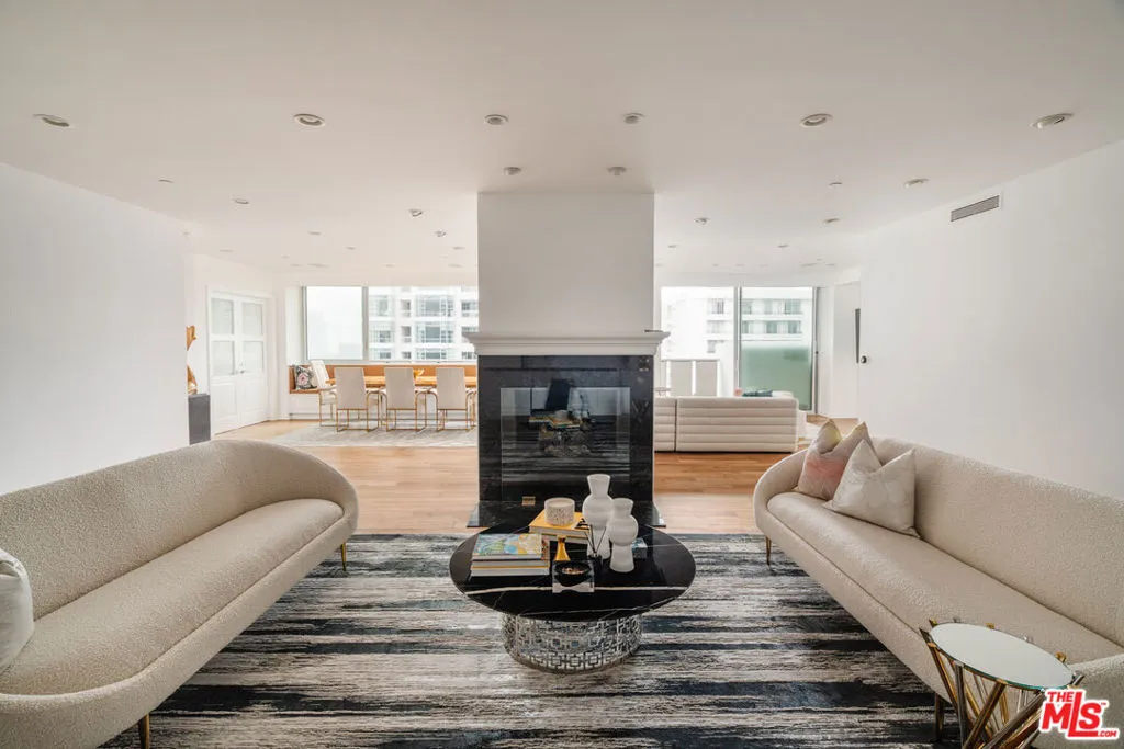 10375 Wilshire Boulevard 11h, Los Angeles, California 90024 home-pic-7