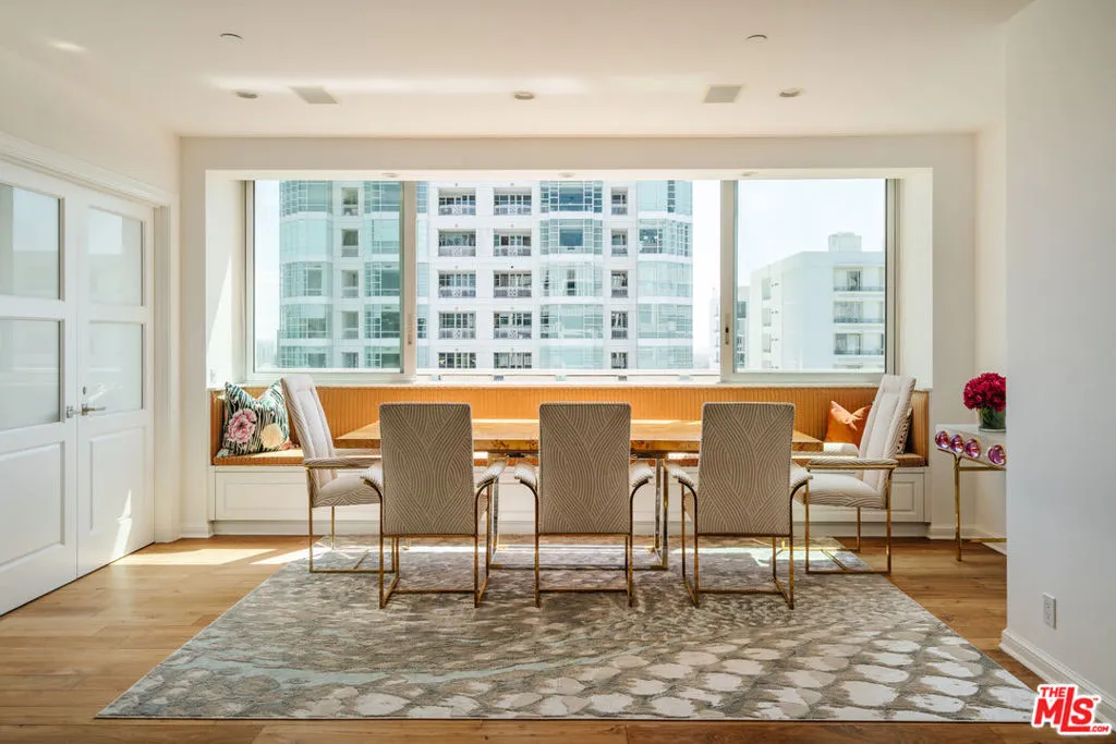 10375 Wilshire Boulevard 11h, Los Angeles, California 90024 home-pic-9