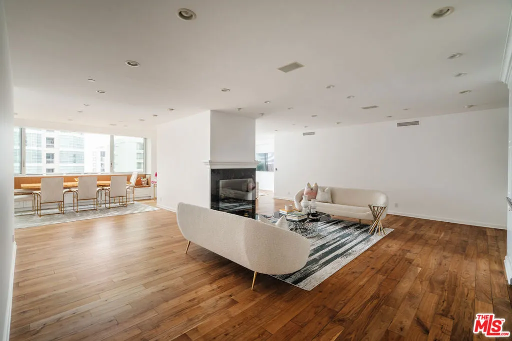 10375 Wilshire Boulevard 11h, Los Angeles, California 90024 home-pic-8