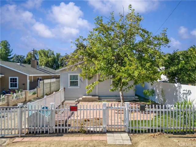 833 N 4th Avenue, Upland, California 91786