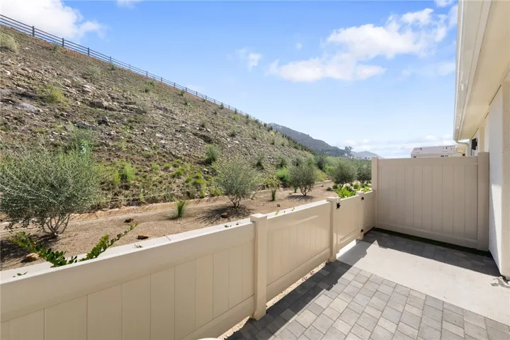 35127 Rangpur Lane, Fallbrook, California 92028