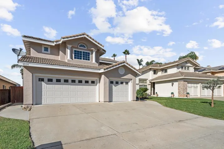 1024 Honeysuckle Drive, San Marcos, California 92078