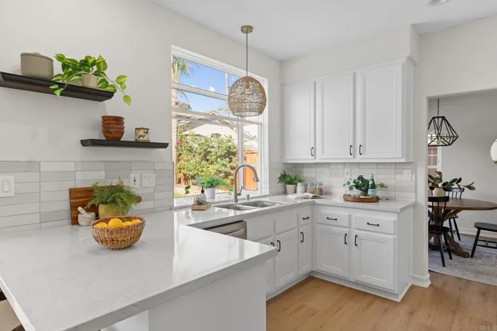1024 Honeysuckle Drive, San Marcos, California 92078