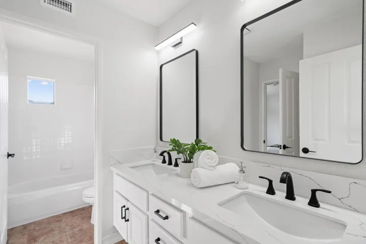 1024 Honeysuckle Drive, San Marcos, California 92078