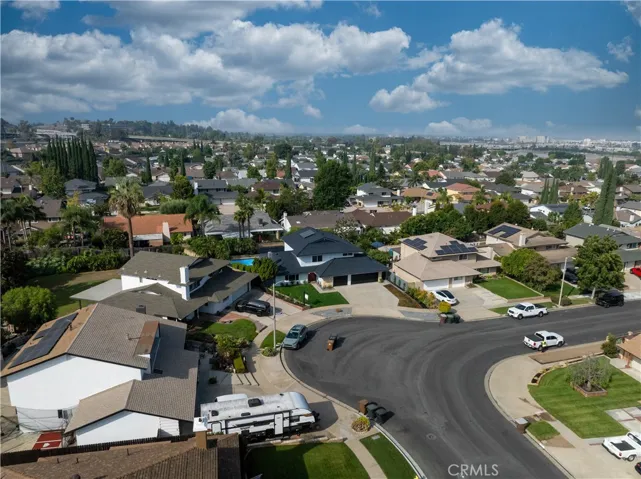 Large Lot on Culdesac