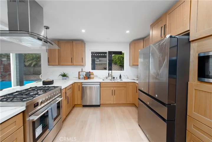 203 N Barryknoll Street, Anaheim Hills, California 92807